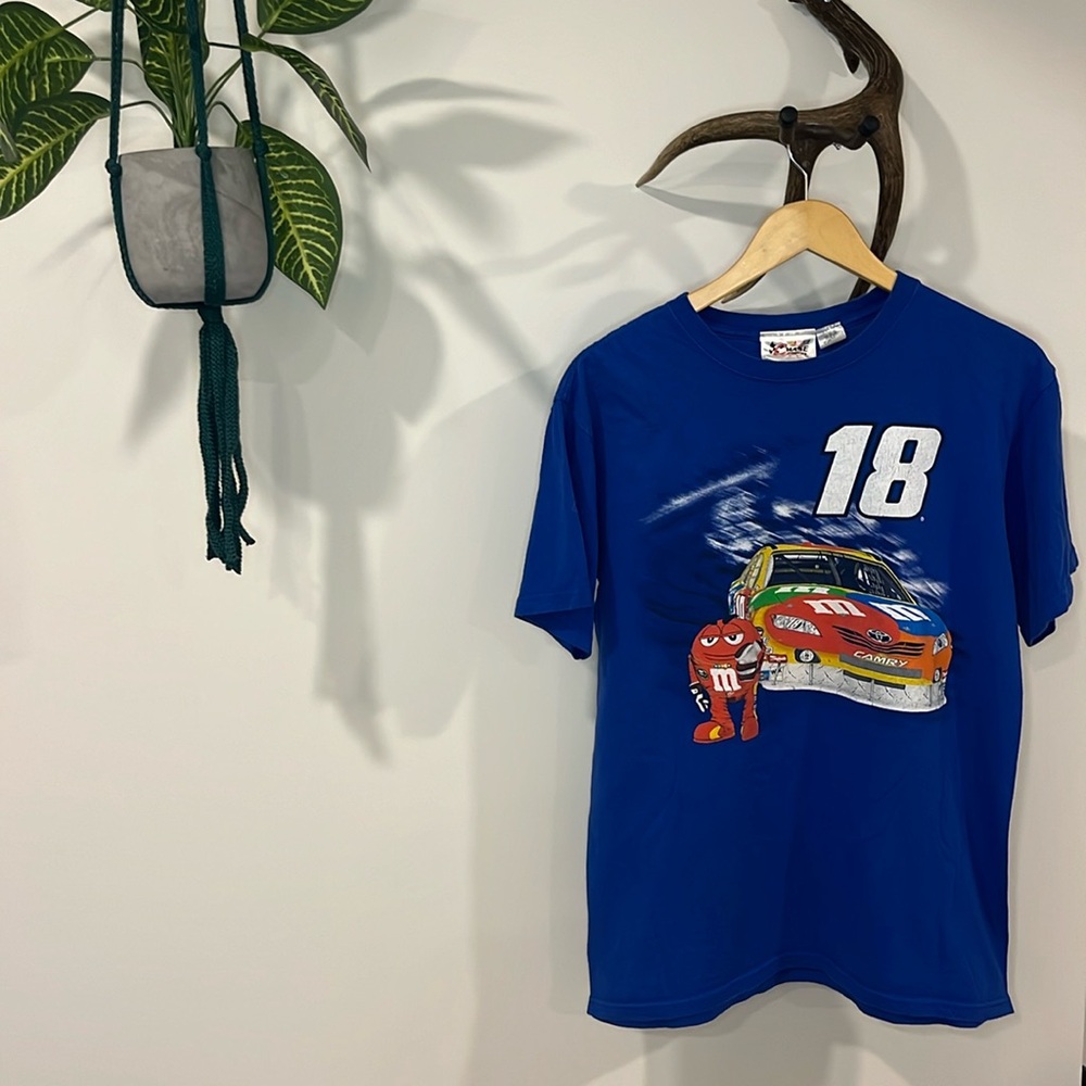 Chase authentic M&M Kyle Busch nascar tee